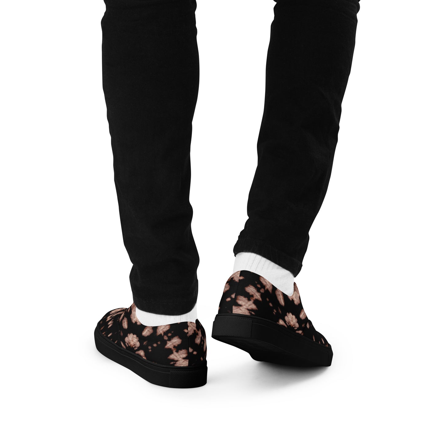 Men’s lace-up canvas shoes