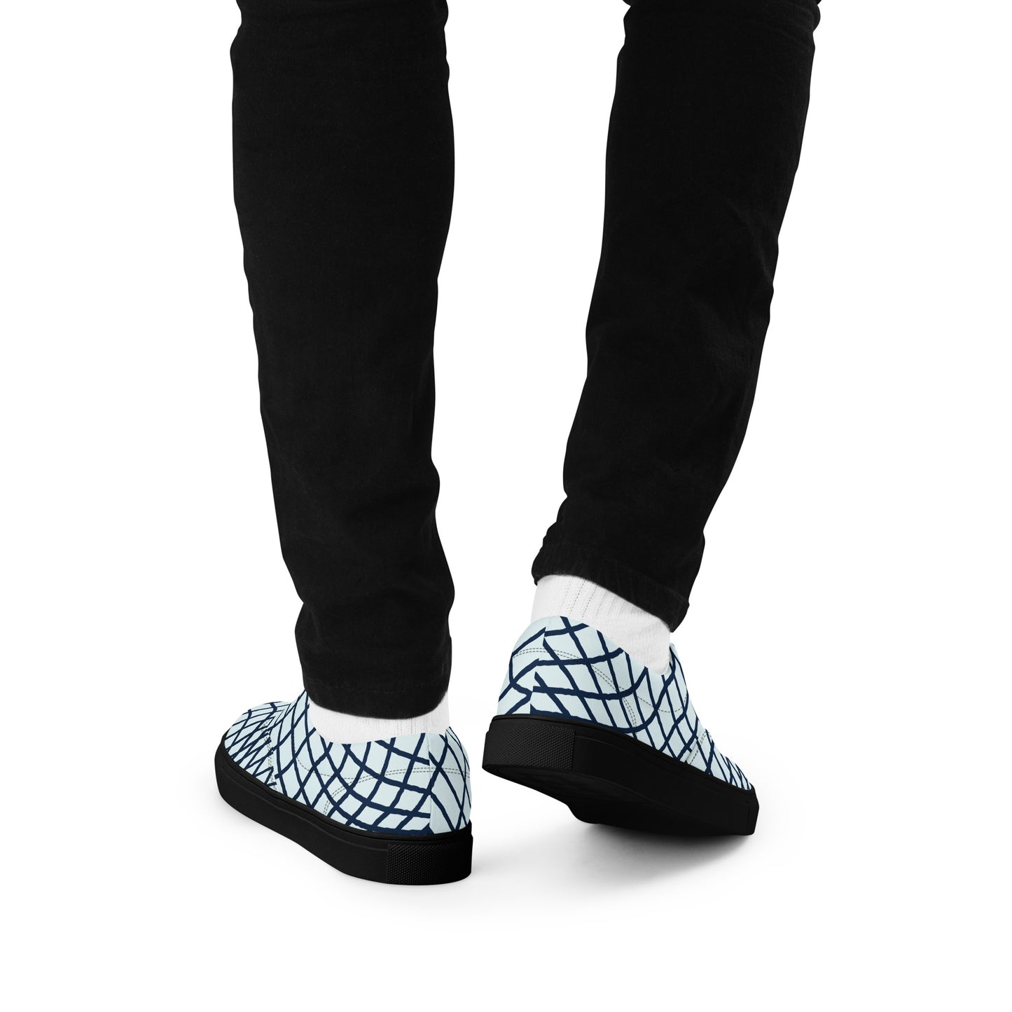 Men’s lace-up canvas shoes