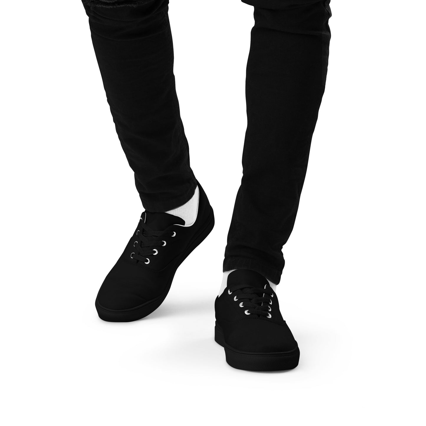 Men’s lace-up canvas shoes