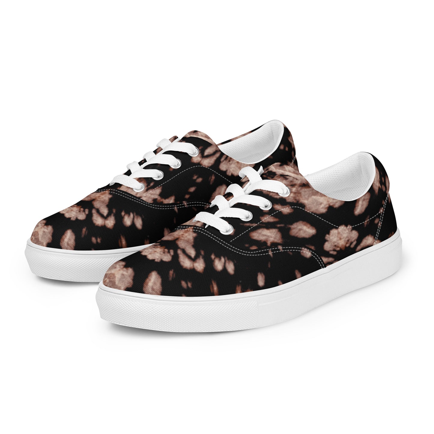Men’s lace-up canvas shoes