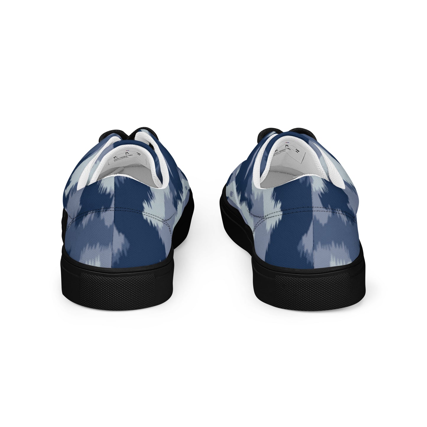 Women’s lace-up canvas shoes