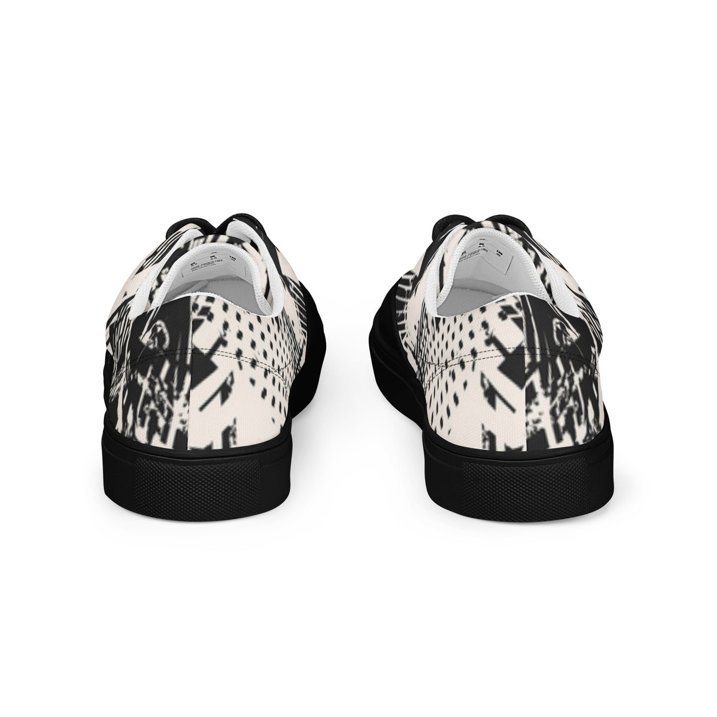 Women’s lace-up canvas shoes