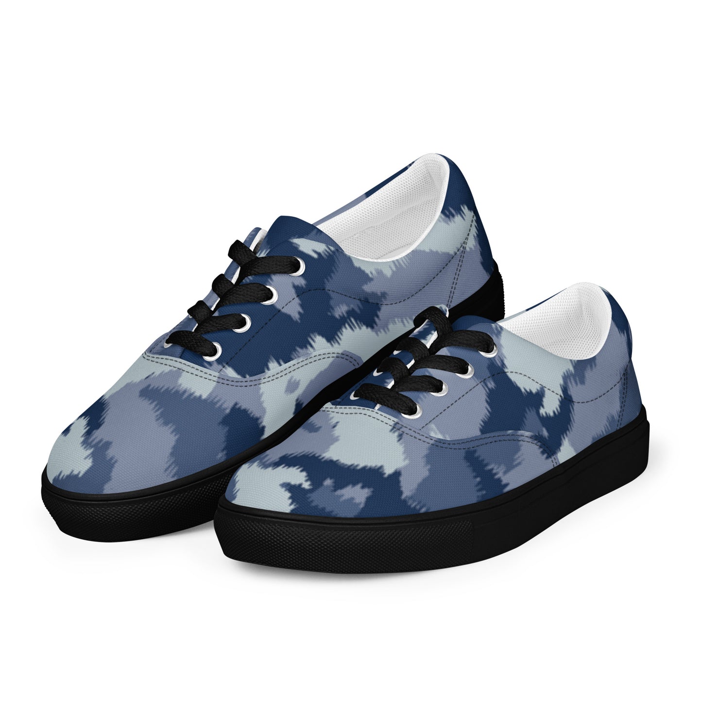 Women’s lace-up canvas shoes