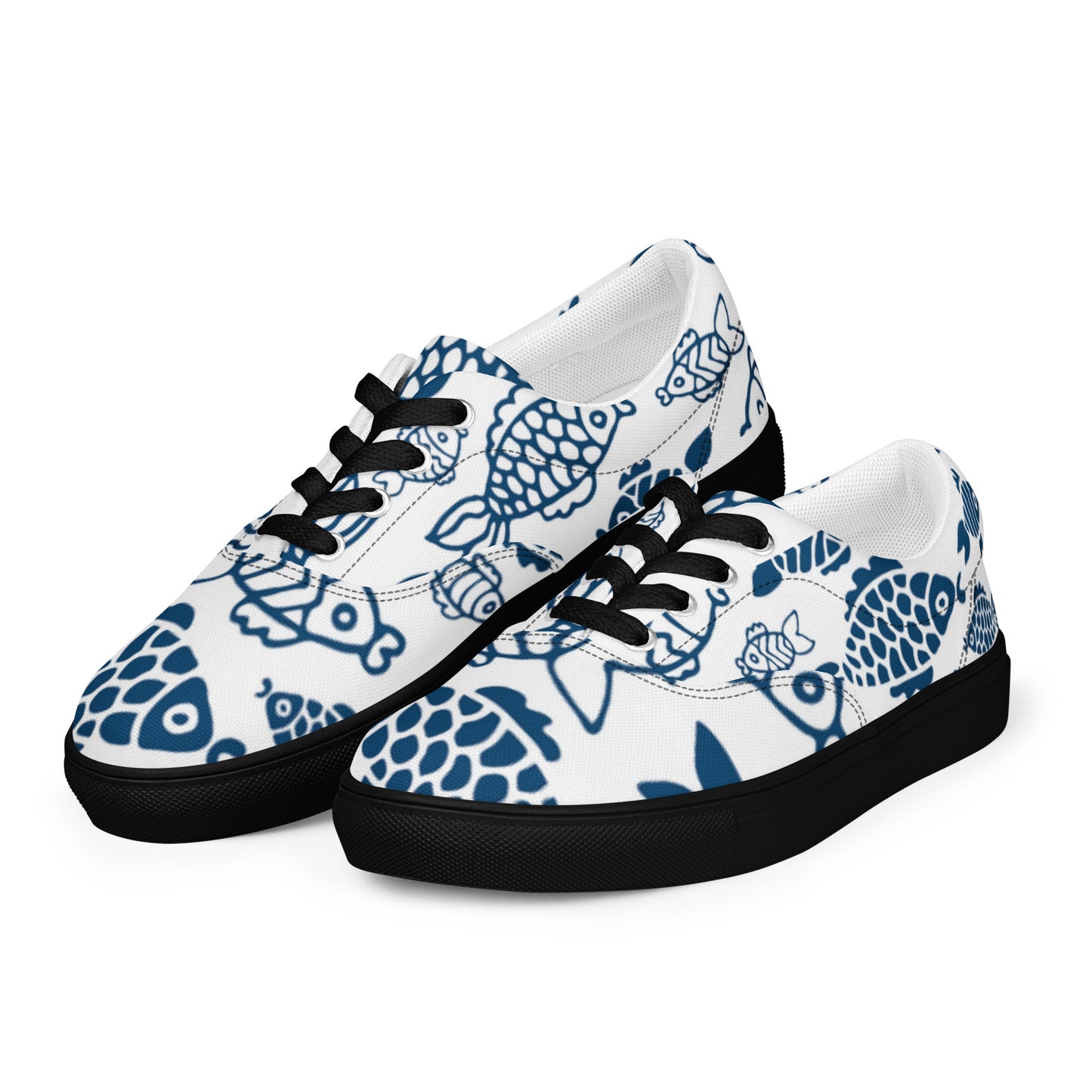 Women’s lace-up canvas shoes