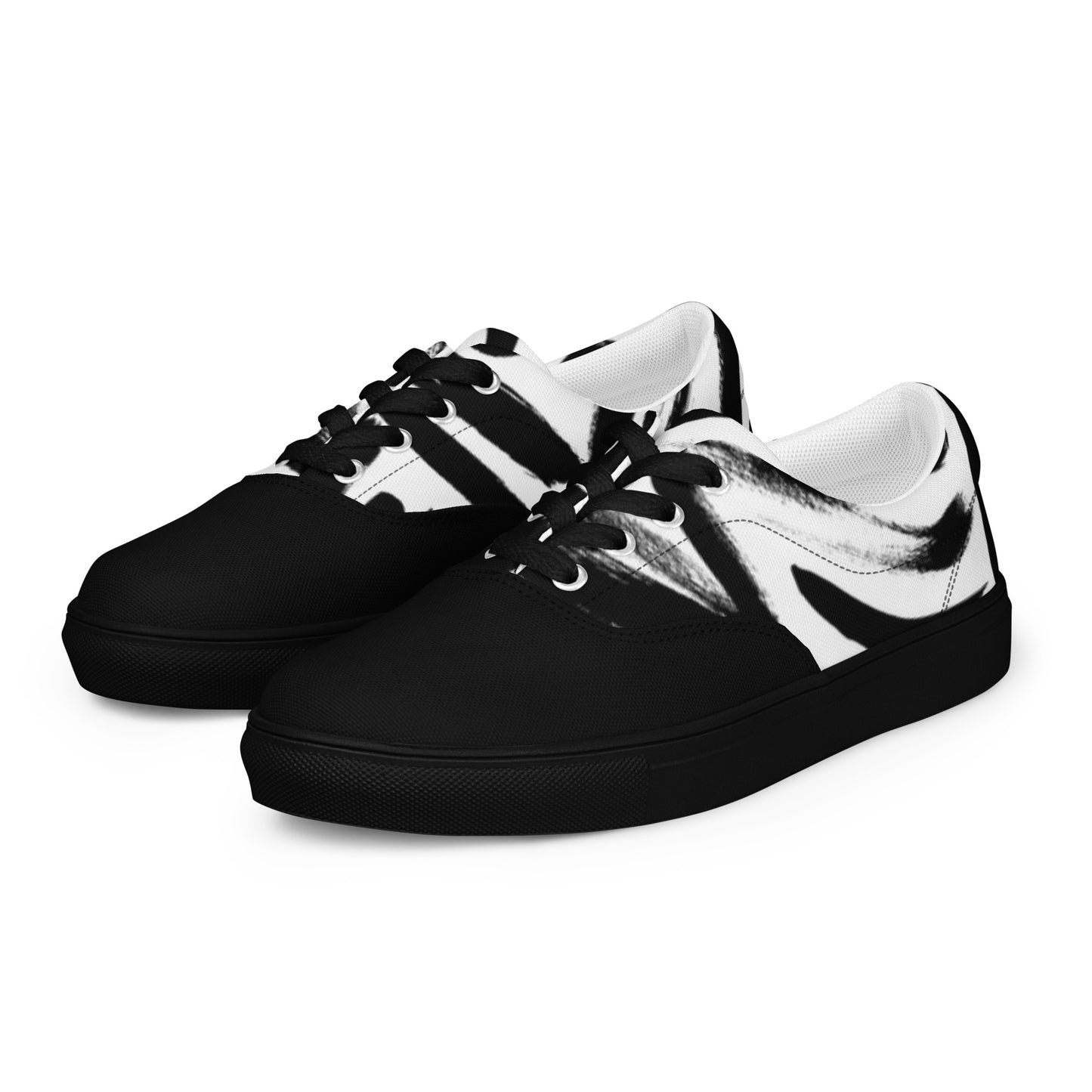 Women’s lace-up canvas shoes