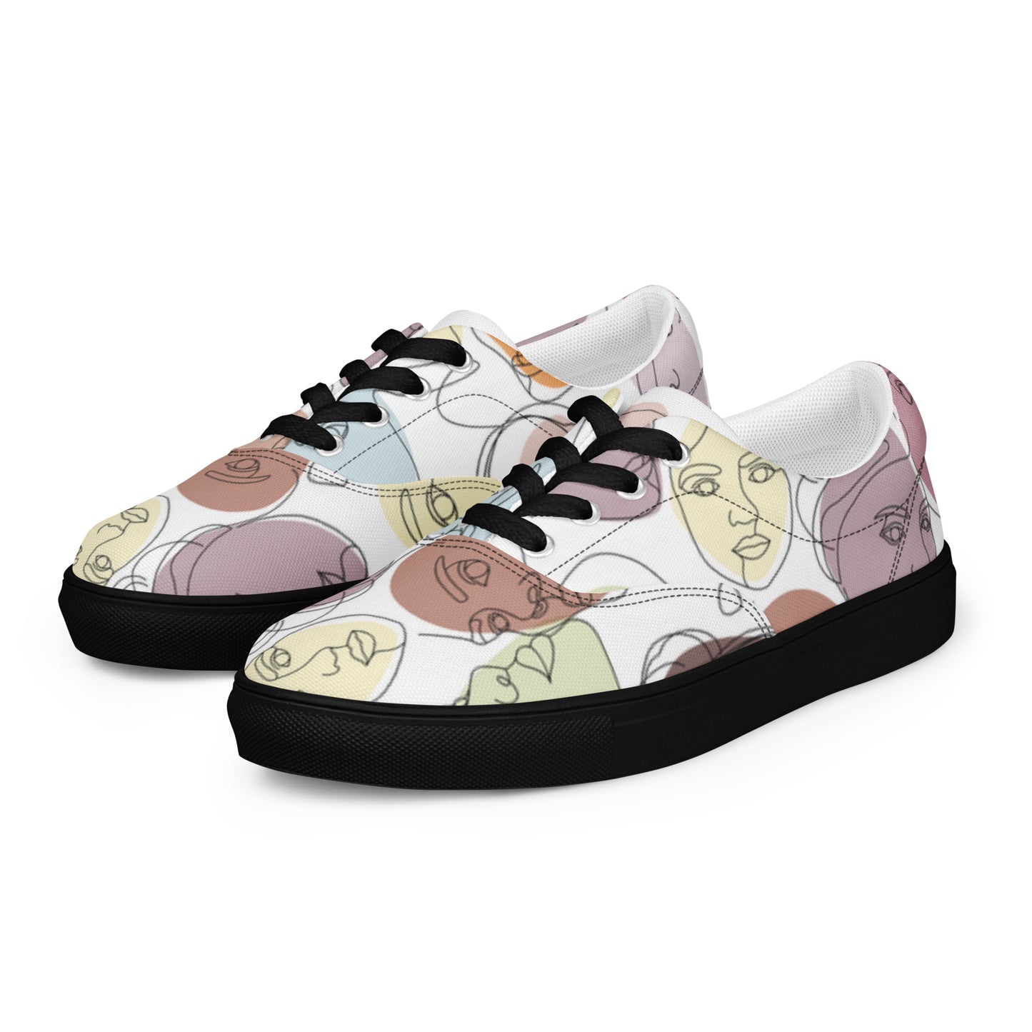 Women’s lace-up canvas shoes