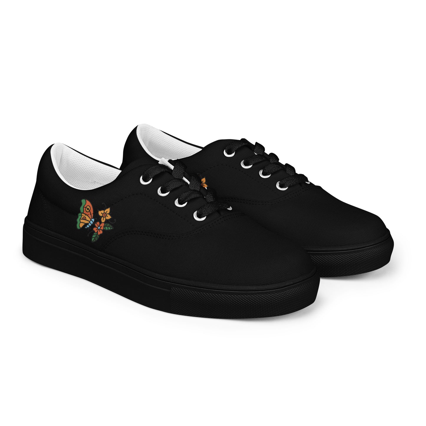 Women’s lace-up canvas shoes