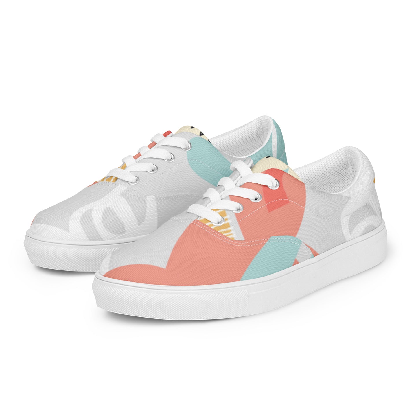 Women’s lace-up canvas shoes