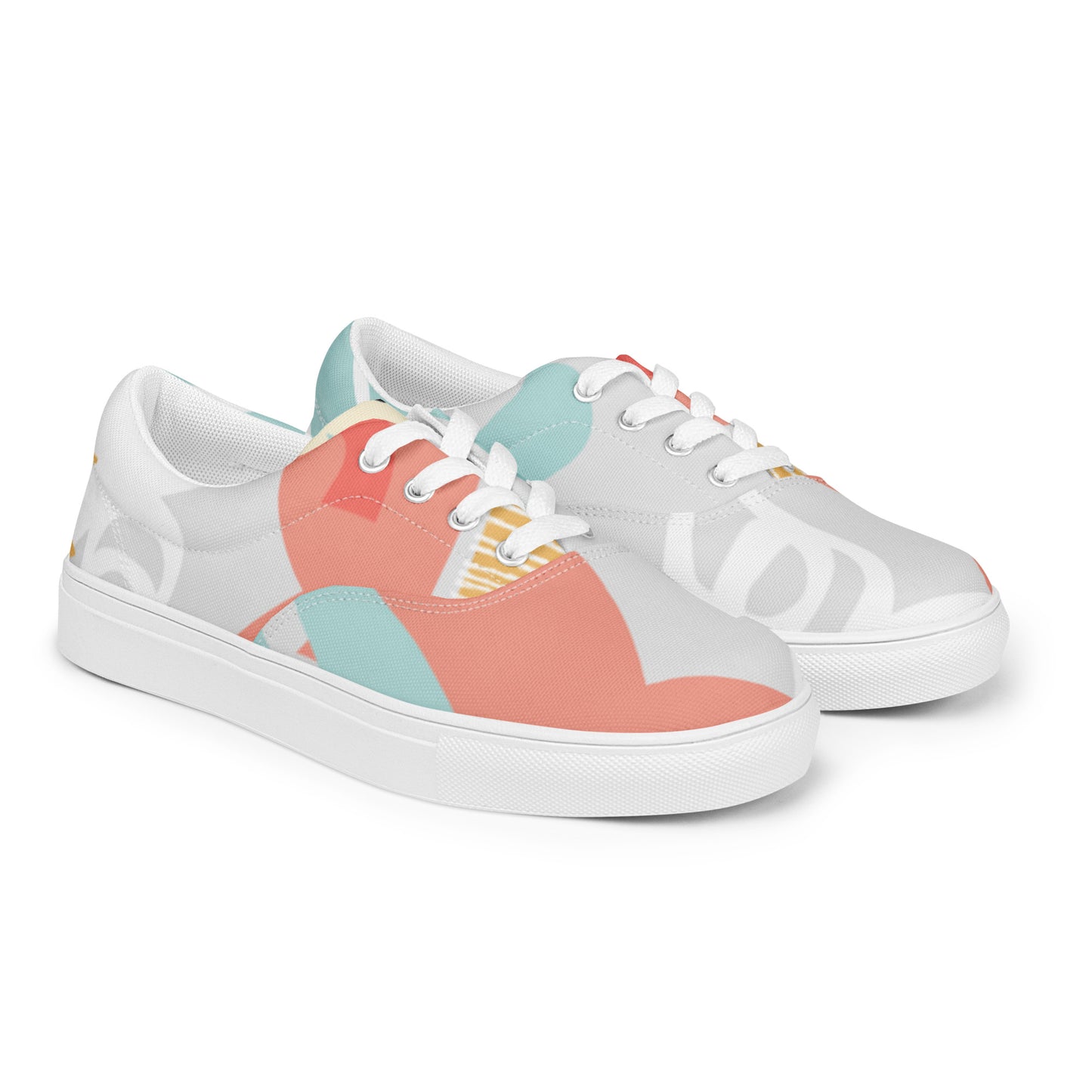 Women’s lace-up canvas shoes