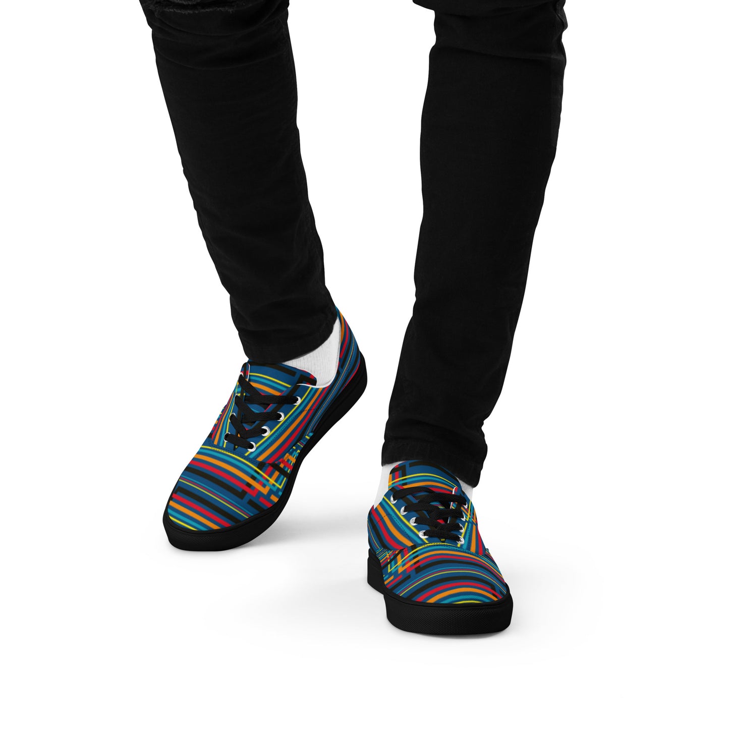 Men’s lace-up canvas shoes