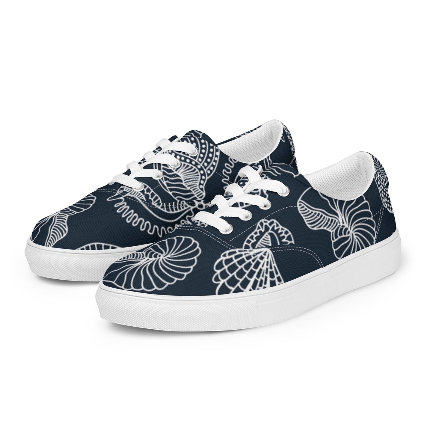 Men’s lace-up canvas shoes